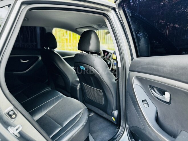 Hyundai i30 2015, 73,845 km - 1.6 л - Bakı