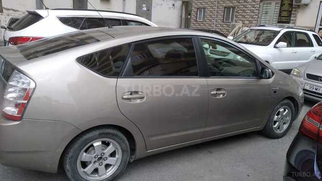 Toyota Prius 2006, 300,000 km - 1.5 l - Bakı