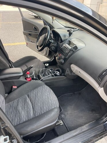 Kia Ceed 2008, 220,000 km - 1.4 l - Bakı