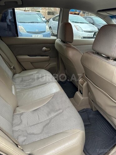 Nissan Tiida 2006, 290,000 km - 1.6 л - Bakı