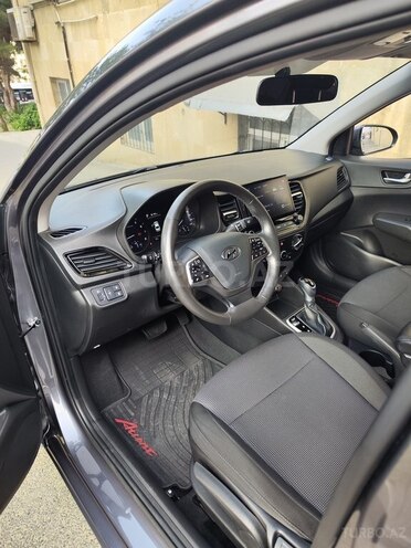 Hyundai Accent 2021, 50,000 km - 1.6 л - Bakı