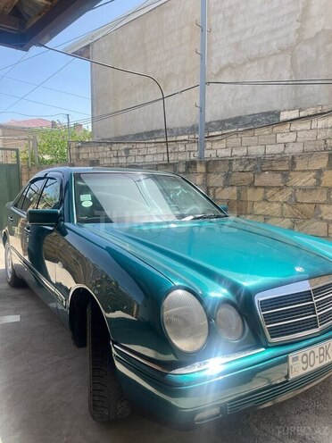 Mercedes E 230 1997, 320,504 km - 2.3 l - Bakı