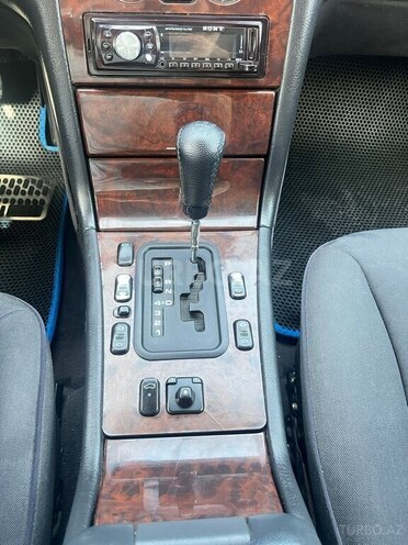 Mercedes E 230 1997, 320,504 km - 2.3 l - Bakı