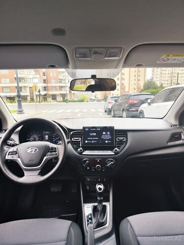 Hyundai Accent 2021, 50,000 km - 1.6 л - Bakı