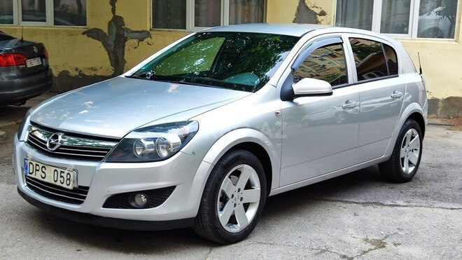 Opel Astra 2009, 228,635 km - 1.4 l - Sumqayıt