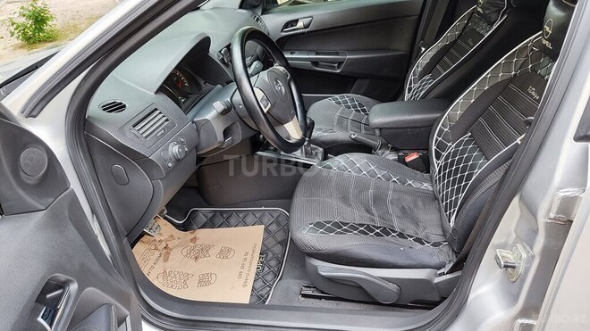 Opel Astra 2009, 228,635 km - 1.4 l - Sumqayıt