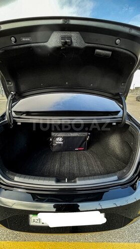 Hyundai Elantra 2018, 128,426 km - 1.6 l - Bakı