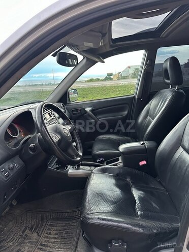 Toyota RAV4 2004, 232,524 km - 2.0 l - Bakı