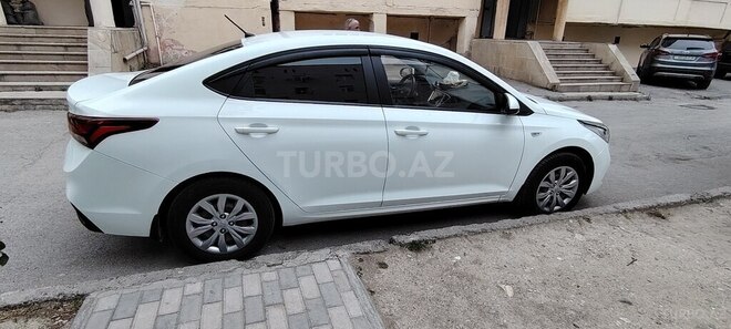 Hyundai Accent 2018, 115,000 km - 1.6 l - Bakı