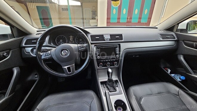 Volkswagen Passat 2014, 127,000 km - 1.8 l - Bakı