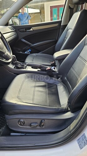 Volkswagen Passat 2014, 127,000 km - 1.8 l - Bakı