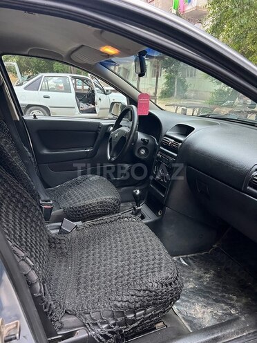 Opel Astra 2000, 470,000 km - 1.6 l - Bakı