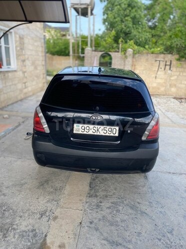 Kia Rio 2005, 381,000 km - 1.5 l - Şirvan