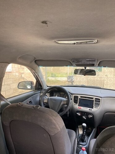 Kia Rio 2005, 381,000 km - 1.5 l - Şirvan