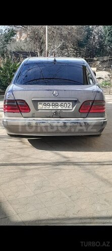 Mercedes E 220 d 2000, 433,000 km - 2.2 l - Masallı