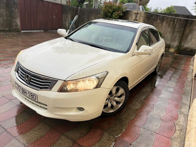 Honda Accord 2008, 360,000 km - 2.4 l - Astara