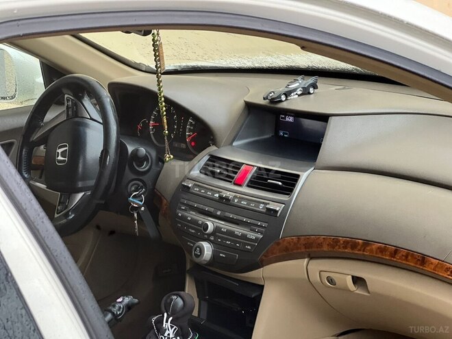 Honda Accord 2008, 360,000 km - 2.4 l - Astara
