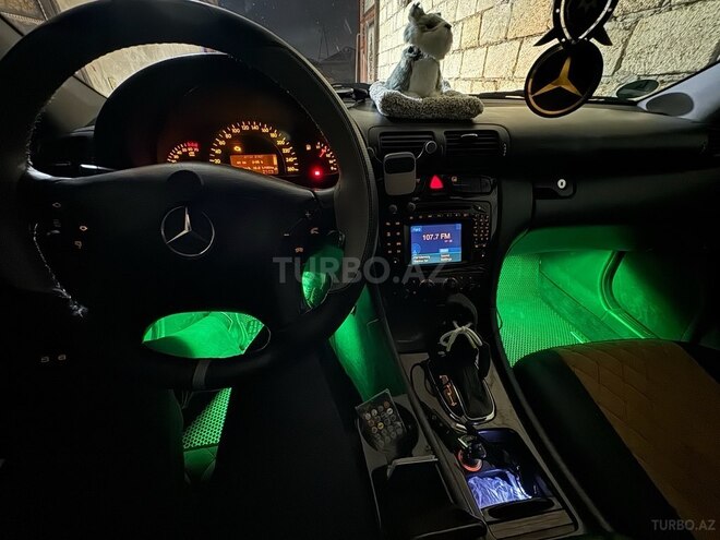 Mercedes C 180 2001, 336,000 km - 2.0 l - Bakı