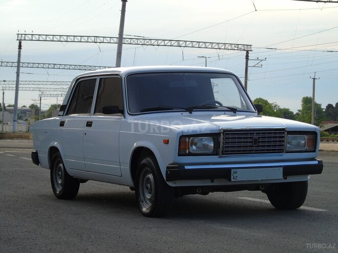 LADA (VAZ) 2107 2009, 142,000 km - 1.6 l - Gəncə