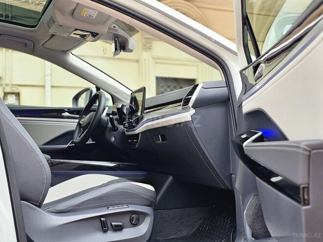 Volkswagen ID.6 Crozz 2023, 14,500 km - 0.0 l - Bakı