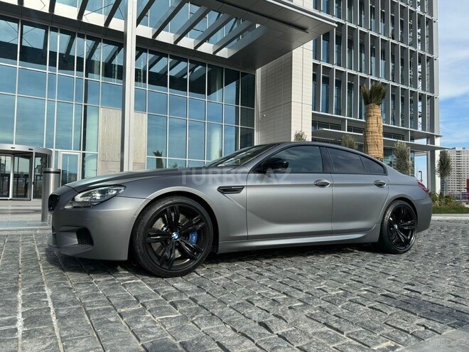 BMW M6 2013, 112,000 km - 4.4 l - Bakı