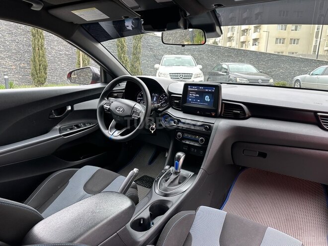Hyundai Veloster 2019, 75,600 km - 2.0 l - Bakı
