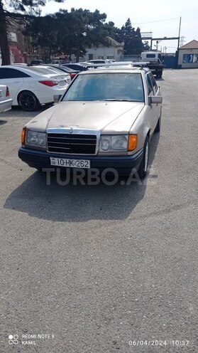 Mercedes E 220 1992, 500,000 km - 2.2 l - Bakı
