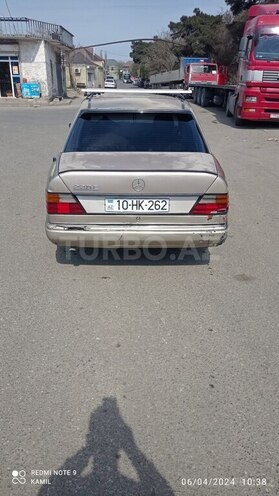 Mercedes E 220 1992, 500,000 km - 2.2 l - Bakı