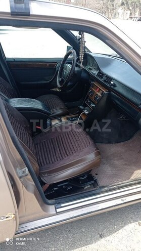 Mercedes E 220 1992, 500,000 km - 2.2 l - Bakı