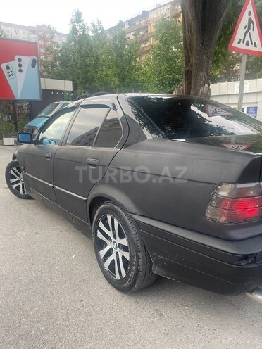 BMW 318 1991, 478,000 km - 1.8 л - Xırdalan