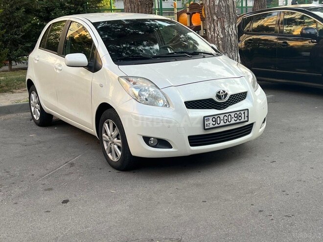 Toyota Yaris 2010, 125,000 km - 1.3 l - Bakı
