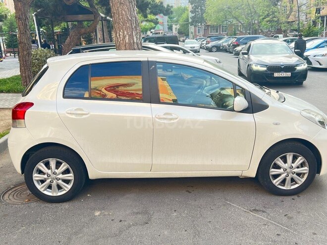 Toyota Yaris 2010, 125,000 km - 1.3 l - Bakı