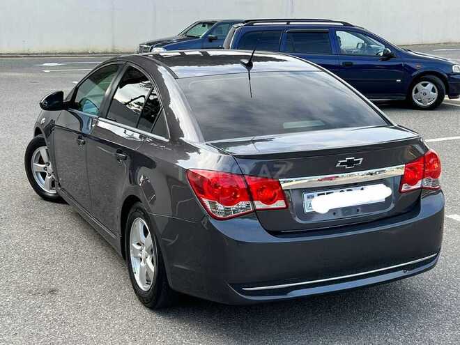 Chevrolet Cruze 2011, 283,245 km - 1.4 l - Sumqayıt