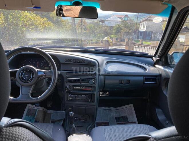 LADA (VAZ) 2115 2011, 30,000 km - 1.6 l - Lerik