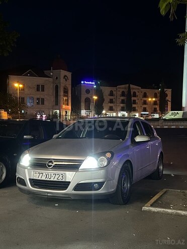 Opel Astra 2005, 225,024 km - 1.4 l - Zaqatala