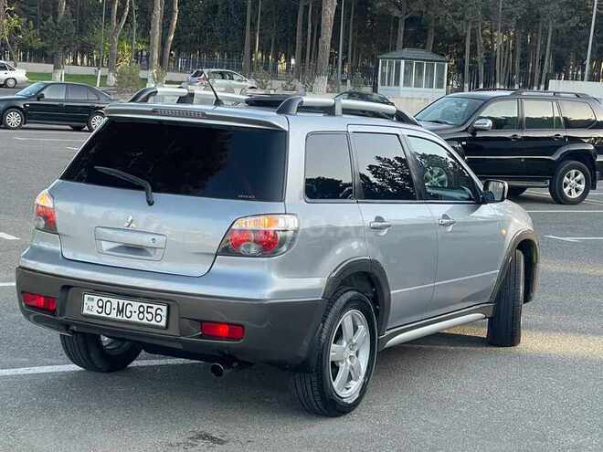 Mitsubishi Outlander 2005, 260,125 km - 2.4 l - Sumqayıt