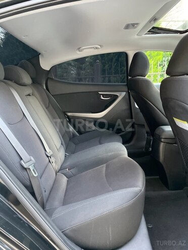 Hyundai Elantra 2015, 94,444 km - 1.8 l - Bakı