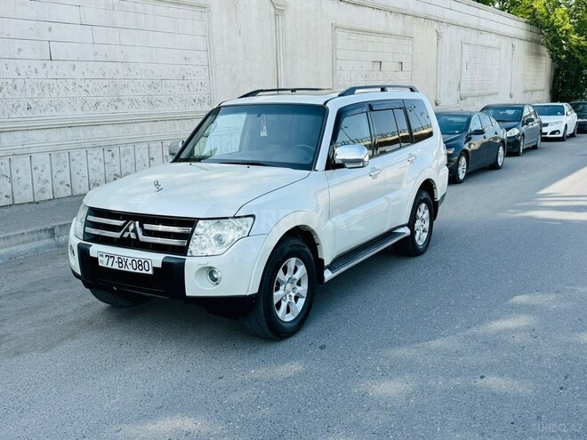 Mitsubishi Pajero 2008, 196,000 km - 3.0 l - Bakı