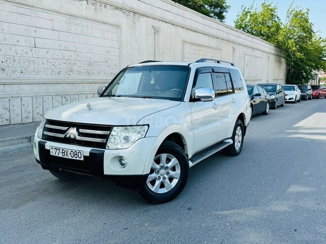 Mitsubishi Pajero 2008, 196,000 km - 3.0 l - Bakı