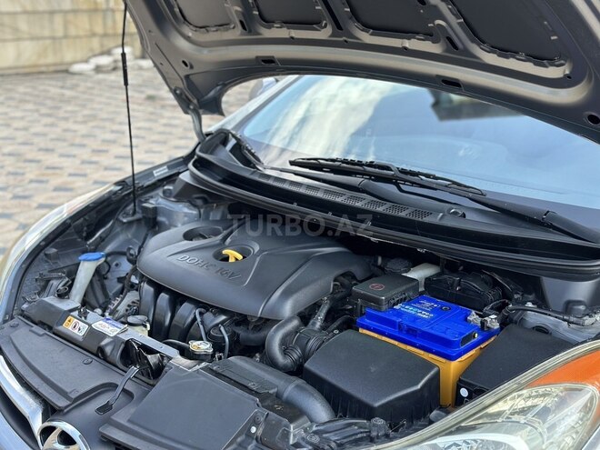 Hyundai Elantra 2013, 970,000 km - 1.8 л - Gəncə