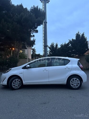 Toyota Aqua 2018, 86,000 km - 1.5 l - Bakı