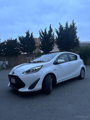 Toyota Aqua 2018, 86,000 km - 1.5 l - Bakı