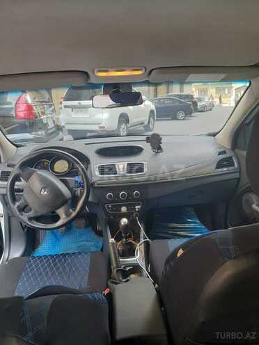 Renault Megane 2009, 303,000 km - 1.5 l - Bakı