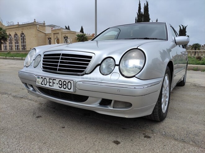 Mercedes E 240 2000, 396,000 km - 2.6 l - Gəncə
