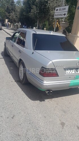 Mercedes E 220 1994, 597,430 km - 2.2 l - Bakı