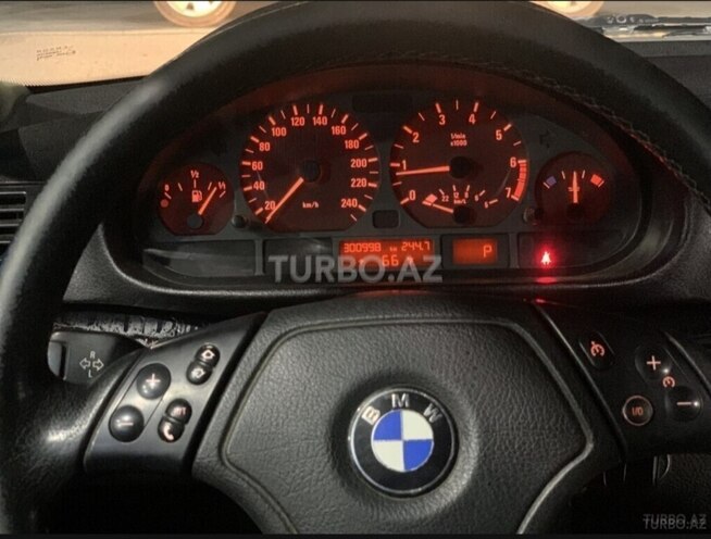 BMW 323 2001, 301,100 km - 2.5 л - Gəncə