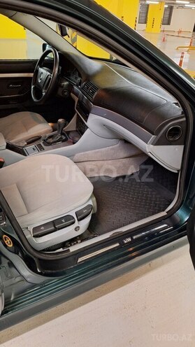 BMW 523 1998, 300,000 km - 2.5 l - Gəncə