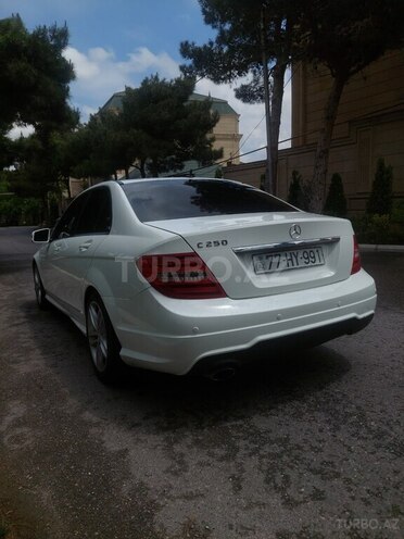 Mercedes C 250 2014, 259,320 km - 1.8 l - Bakı
