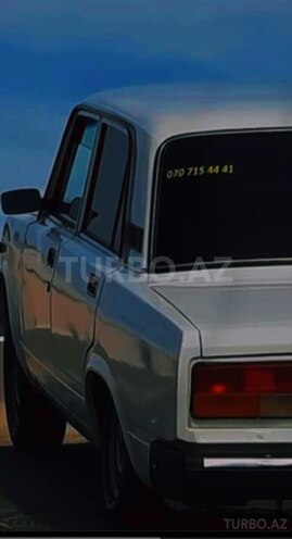 LADA (VAZ) 2107