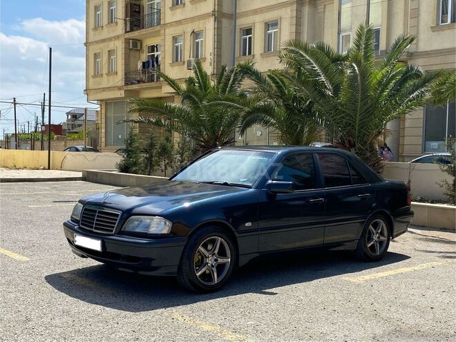 Mercedes C 200 1998, 284,467 km - 2.0 l - Bakı